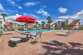 Cozy PCB Condo Less Than 1 Mile to Public Beach Access!